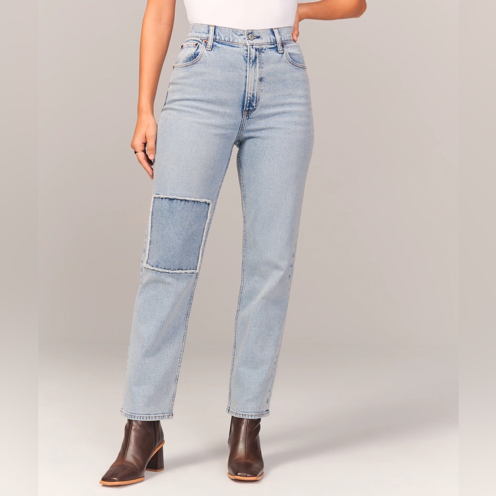 Abercrombie & Fitch | Ultra High Rise Ankle Straight Jean | Size 29 Regular